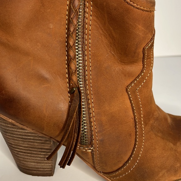 Aldo Fastrost Heeled boots Size 9 - Picture 7 of 7